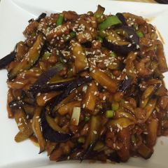 Songlushanzhuangcanyinbu User Photo
