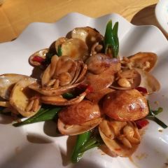 Dong Hai Long Gong ( Ming Xing Restaurant10 Nian Lao ) User Photo