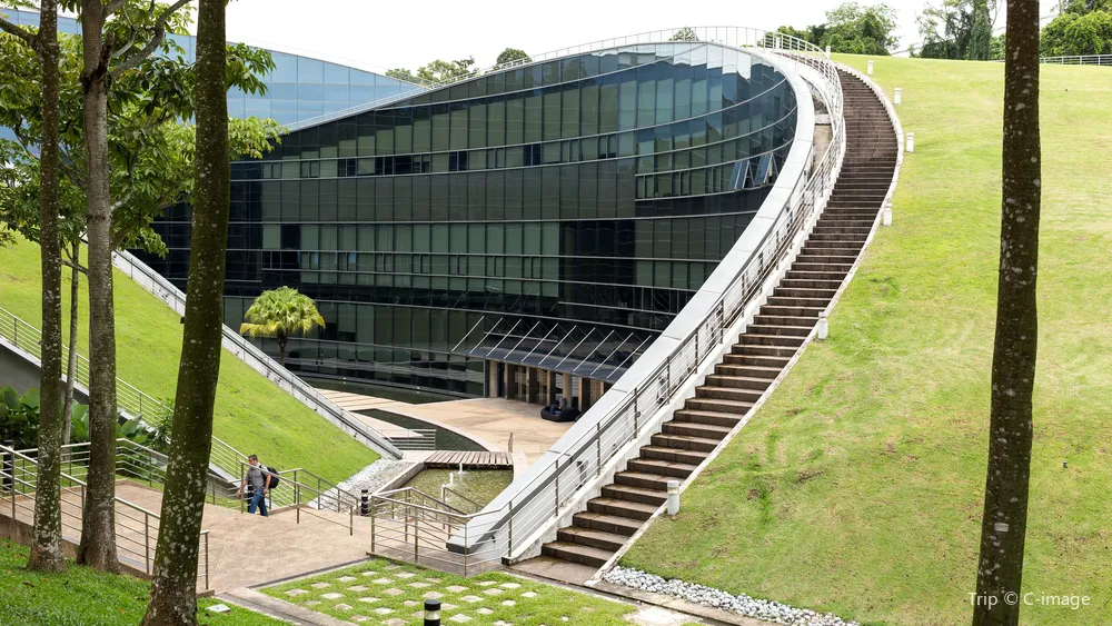 5_Nanyang Technological University