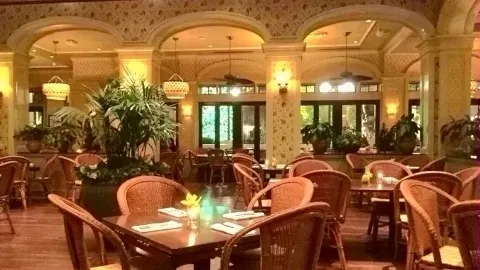 Tommy Bahama Marlin Bar in Las Vegas