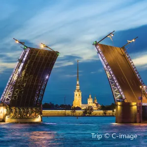 Дворцовый мост