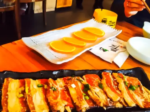 Cao Jia Zheng Zong ( Xi Ta Street )