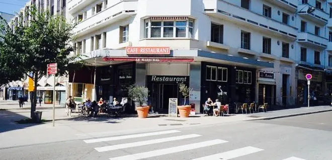 Le Restaurant