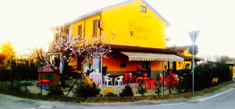 Trappers Trattoria Bar