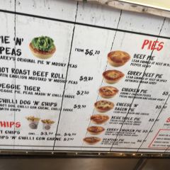 Harry's Café de Wheels - Woolloomooloo User Photo