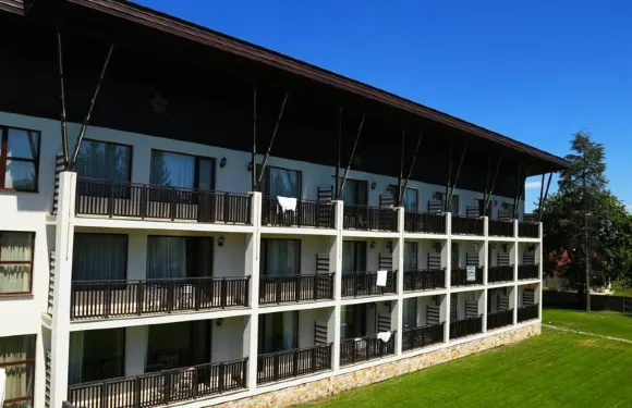 貝爾琴花園SPA酒店