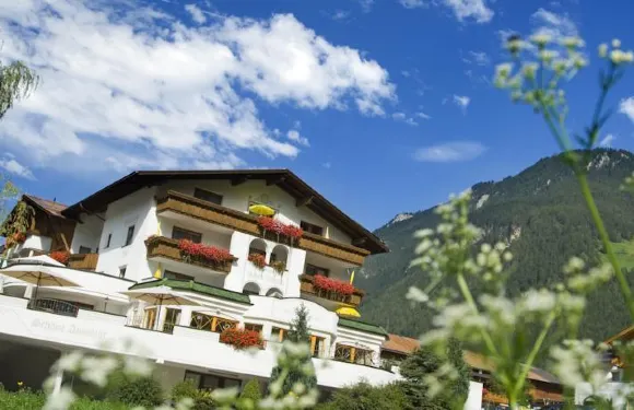 舍恩奧西赫特住宿加早餐旅館