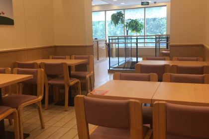 德克士(康平路店)