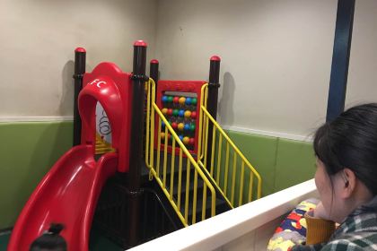 肯德基(遙觀大潤發店)