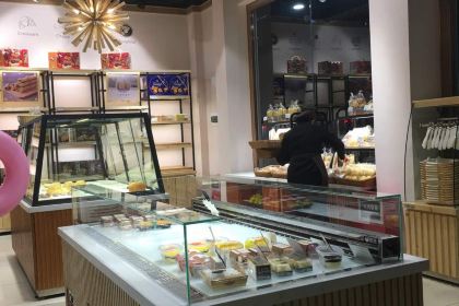 粮丰园食品专卖店(文明店)