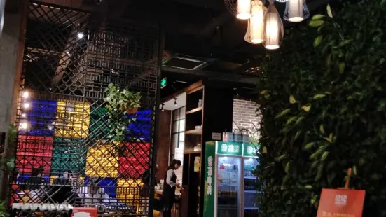 意中意煲莊火鍋(貝村店)