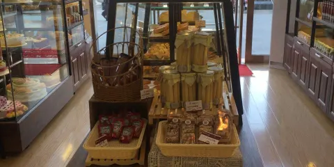 卡蜜拉烘焙坊(奧康店)