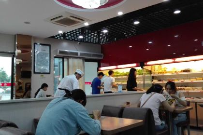 楊國福麻辣燙(星光廣場店)