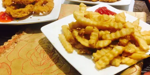 肯德基(定遠百大店)