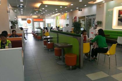 德克士(平川店)