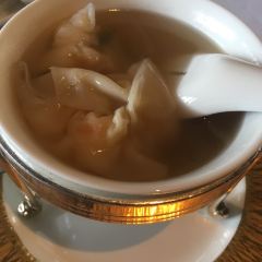 Lai Ching Heen User Photo