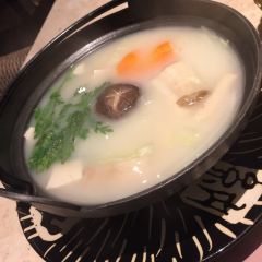 Yunriben Cuisine Restaurant (guanlanhu) User Photo