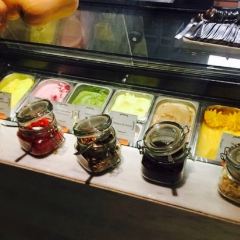 Sana Sini Restaurant User Photo
