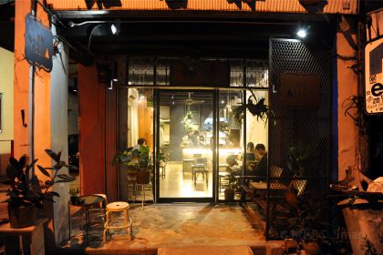 The Alley(5 Stewart Lane)