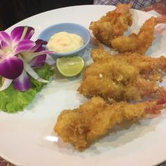 Song Pee Nong 2 User Photo
