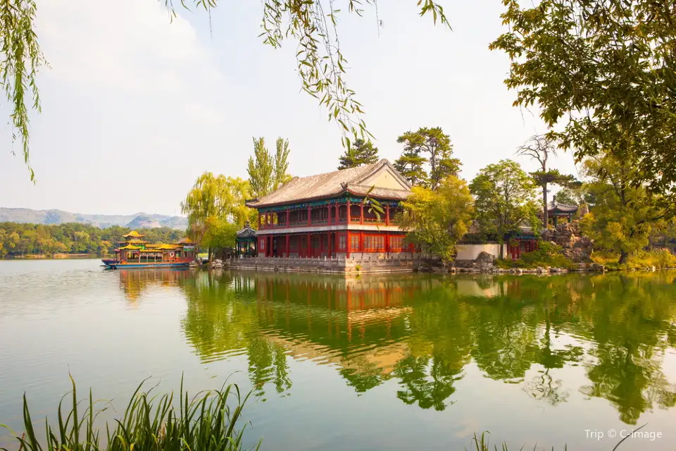 5_The Mountain Resort Scenic Area