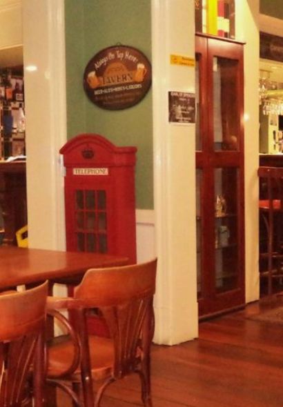 The Earl of Spencer Historic Inn - Bar & Restaurant