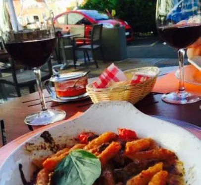 PIZZA SPICY Fine Food