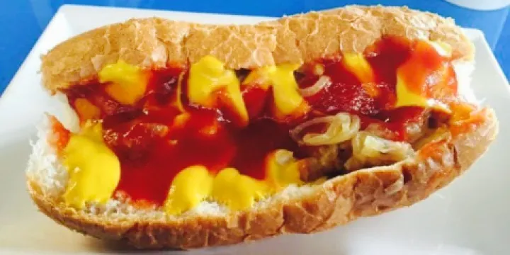 Cafe Carrara at Carrara Markets