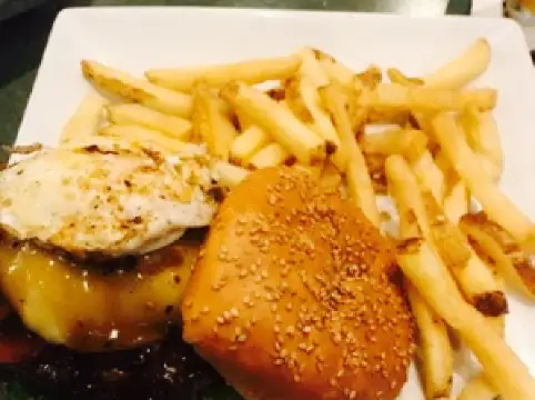 The Greene Turtle Sports Bar & Grille