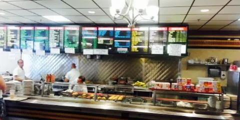 Brother's Deli Restaurant