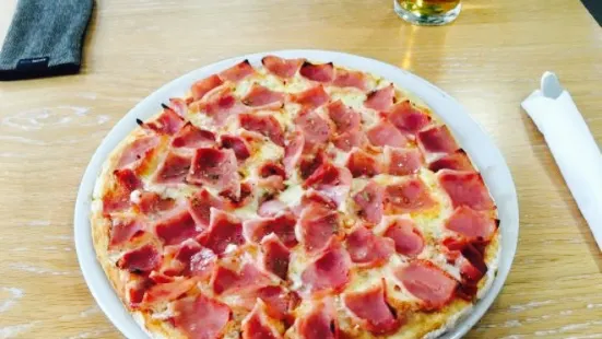 Ch Pizza