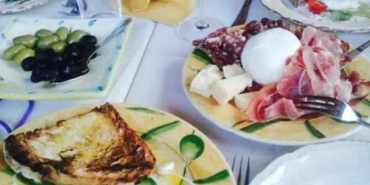 Spadaro Roman Kitchen