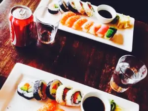 Naam Cafe & Lounge