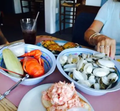 The Wooden Shoe Inc.