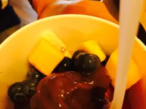 Krave Frozen Yogurt & Candy Shoppe