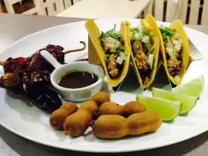 El Mexicano Y Mucho Mas