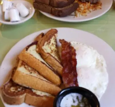 Baker's Ponderosa Cafe