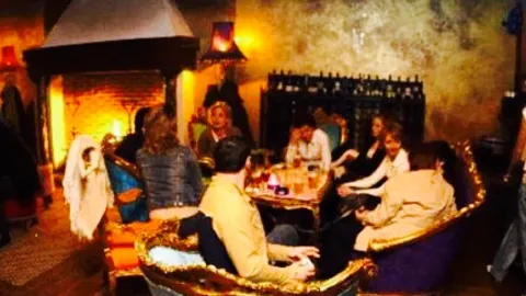 Rose's Lounge in Arnhem