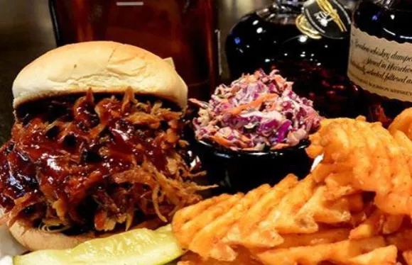 MacKenzie River Pizza, Grill & Pub