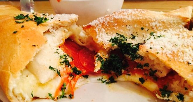 Mama Mia Pie and Pasta