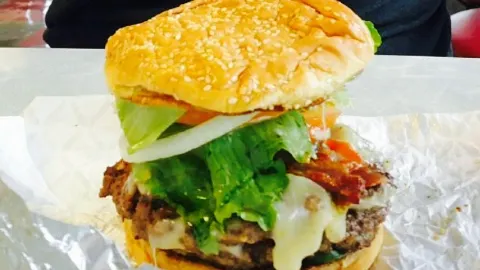 Nancy Jo's Burgers And Fries in Keizer