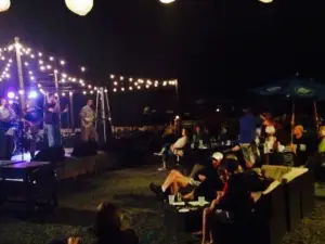 Angelico's Lakehouse Restaurant