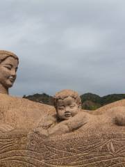 黄河の母の像