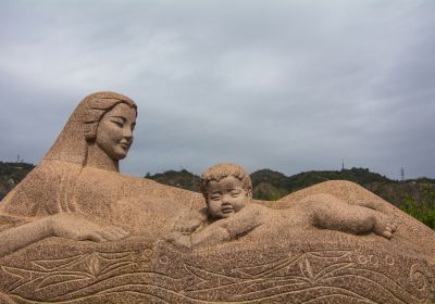 Yellow River Mother Sculpture