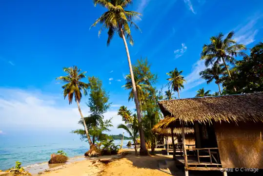 Hotels near Klong Prao Beach