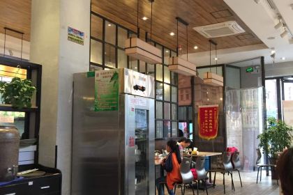 荣食方(水城中街店)