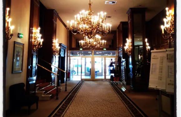 Intermezzo Bar, im Intercontinental