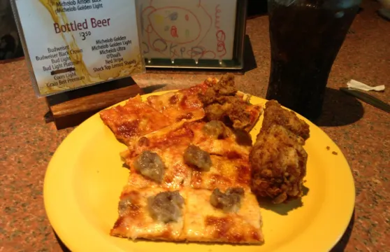 Sammy's Pizza Restaurant & Tavern