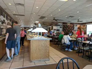 Stoll's Country Inn