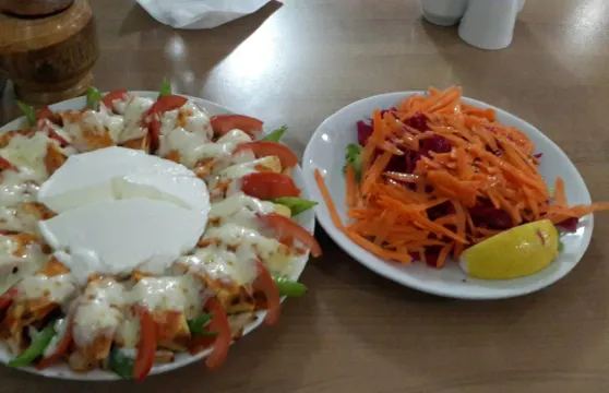 Pasa Iskender Lahmacun